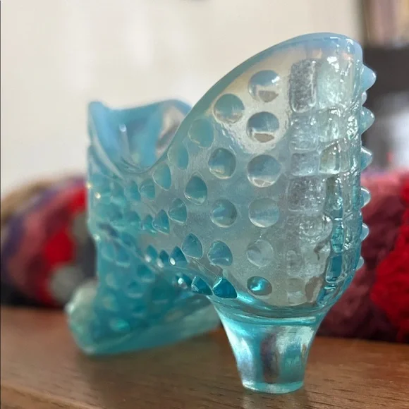 Fenton pre logo hobnail cat shoe. - Picture 3 of 5